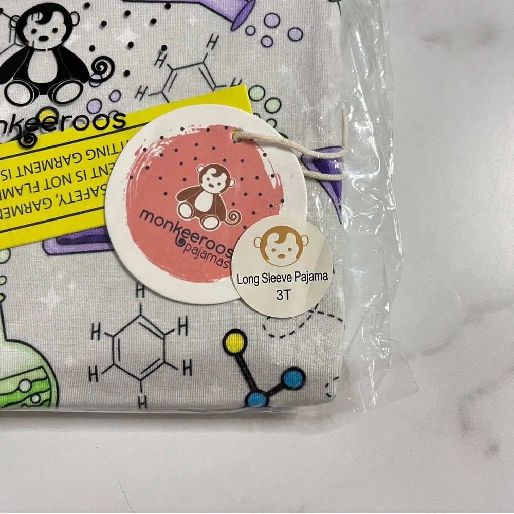 New Monkeeroos Science Experiment Themed Bamboo Pajama Set Size 3T